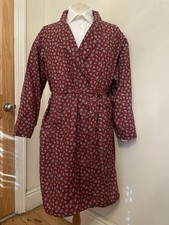 Vintage dressing gown retro silky paisley smoking jacket robe size Medium