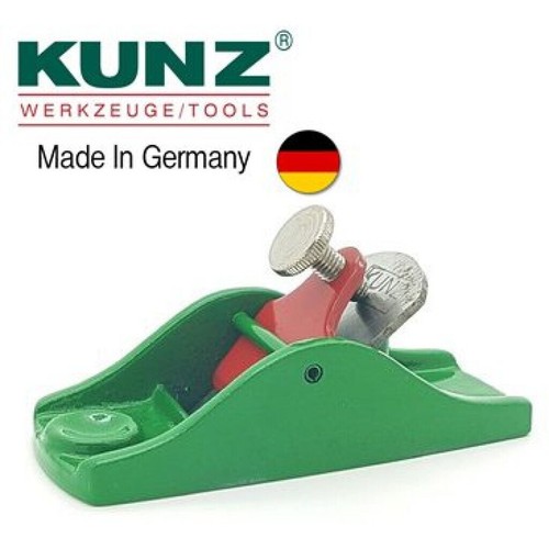 Kunz squirrel tail - squirrel, palm