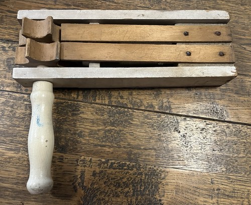 Vintage wooden rattle noise - rattle,