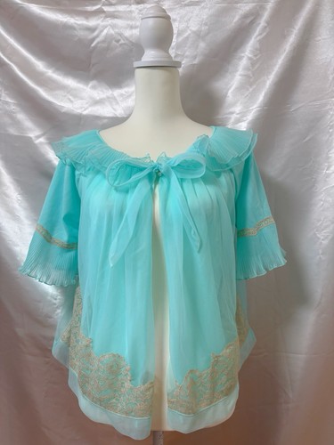 Vintage 1960s lace chiffon bed - 1960s,