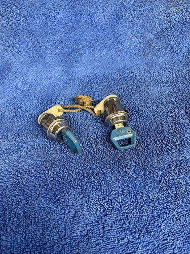 Hillman avenger door locks - ,