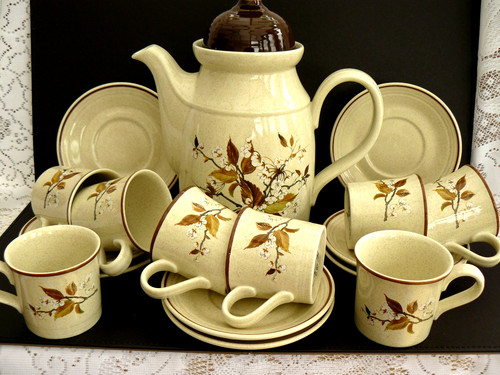 Royal doulton wild cherry - **,