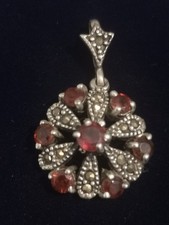 Antique Design Vintage 925 Sterling Silver Real Garnet & Marcasite Pendant