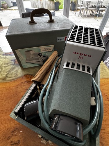 Argus 300 slide projector - argus,