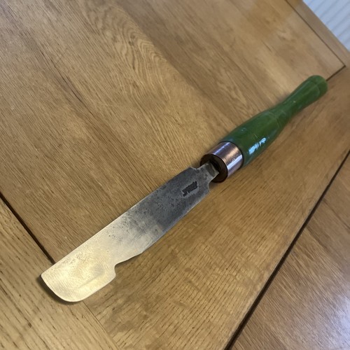 Woodturning 28mm wide shaped - 28mm,