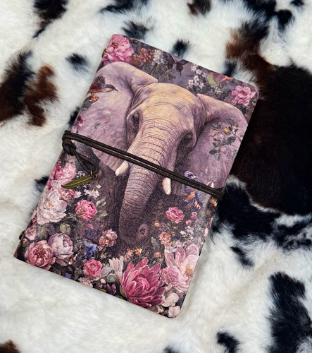 Vintage retro elephant - vintage/retro,