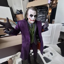 The Joker - Dark Knight Trilogy By Queen Studios Collectable Statue