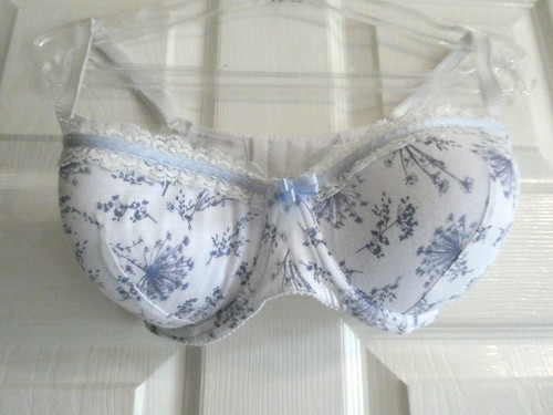 Ladies preowned bra john - ladies, by