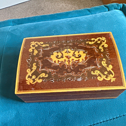 Hand inlaid wooden trinket - hand,