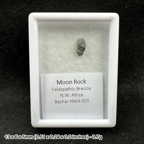 Genuine lunar nwa 8687 - , (2014)