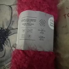 Sirdar Touch Irresistibly fur