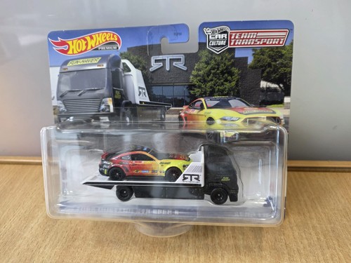 Hot wheels premium ford - premium,