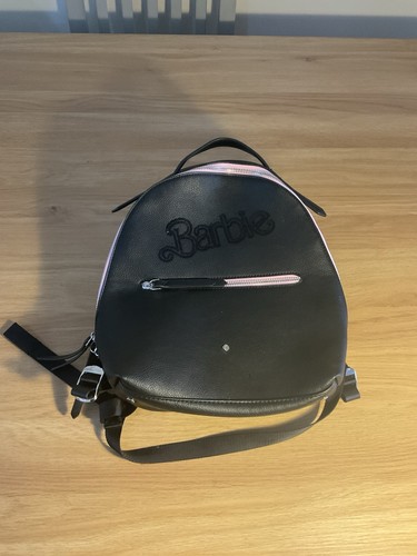 Authentic samsonite barbie - authentic, x