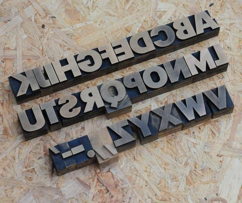 Letterpress printing - .a-z,
