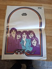1975 THE NEW SEEKERS POP GROUP MAGAZINE AND  AN IN CONCERT FLYER INSIDE