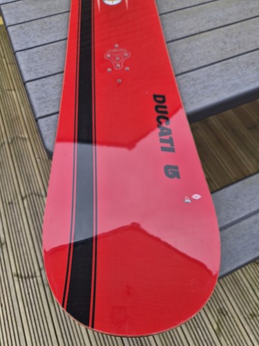 Burton ducati ltd edition - burton,