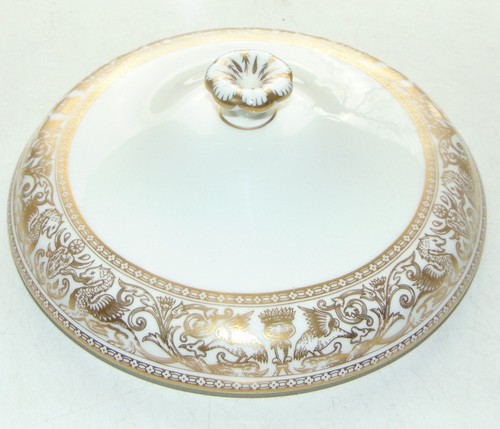 Wedgwood gold florentine - gold, lid