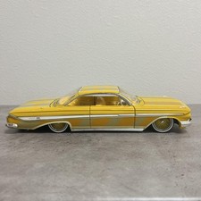 1961 Chevrolet Impala Lowrider 1/18 Diecast Car Adjustable Suspension