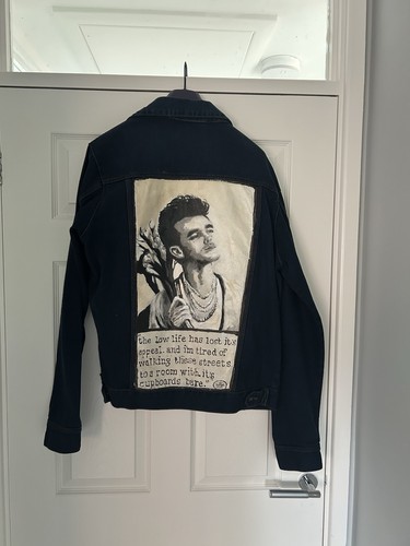 The smiths morrissey hand - smiths/morrissey,