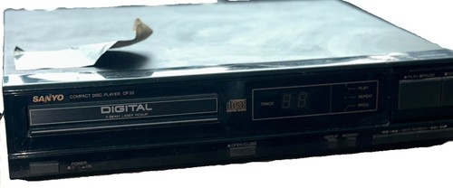Sanyo compact disc player - compact,