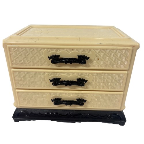 Vintage chinoiserie plastic - vintage,