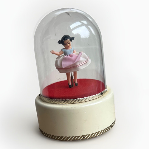 Reuge swiss musical - reuge, movement