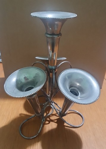 Vintage silver plated epergne - silver,