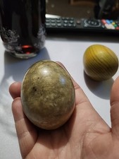 Marble Onyx Egg Natural Polished Stone  Vintage Paperweight Beige Marbled