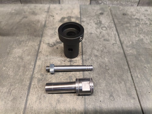 Metric tailstock die holder