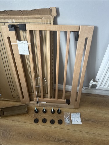 Baby safety gate wooden - safety,