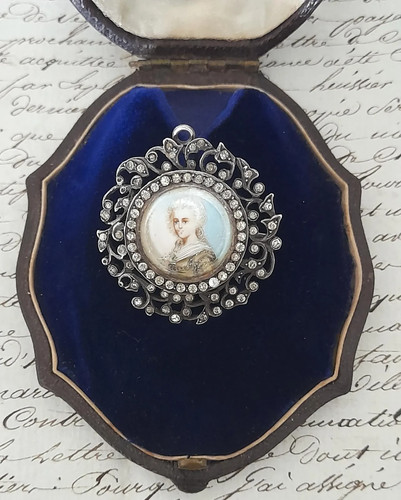 Antique french paste hand - french,