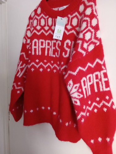 Bnwt size red white - m, red/white