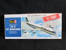 REVELL.H-242.UNITED AIRLINES