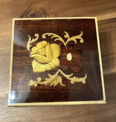 Vtg italian marquetry inlaid - marquetry,