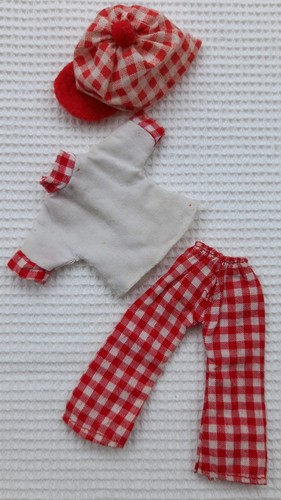 Vintage 1970s doll style - vintage,