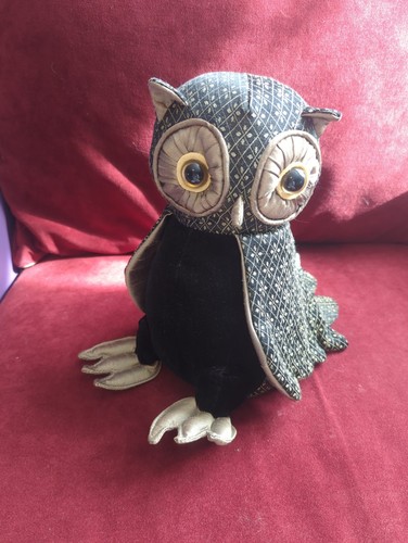 Dora designs owl - designs, doorstop