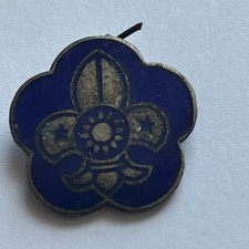 Scout Metal Badge. China. 