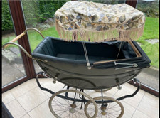 Vintage 1960s Osnath coach