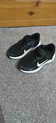 Brand new nike trainers size - nike,