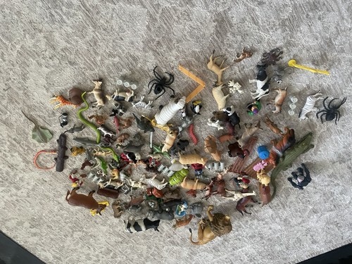 Large bundle small toy - of,