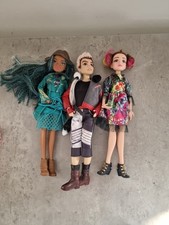 Disney Decendants Dolls Set Of
