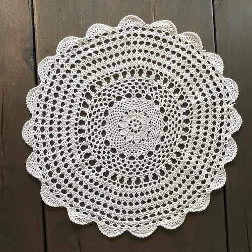 Sunflower lace doily - lace,