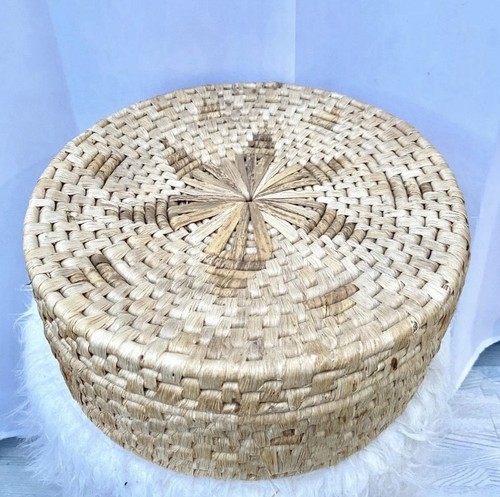 Large light brown - light,