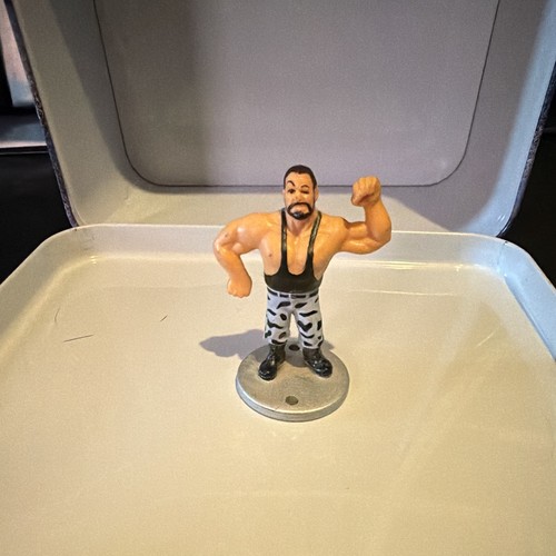 Wrestling figure mini figurine - mini,