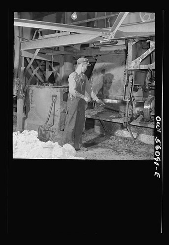 1930s factory worker operating - factory,