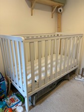 Tutti Bambini Essentials Caterina Mini Cot Bed with Pocket Sprung Cot Mattress