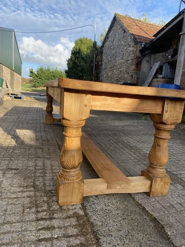 Refectory table - table, 9’