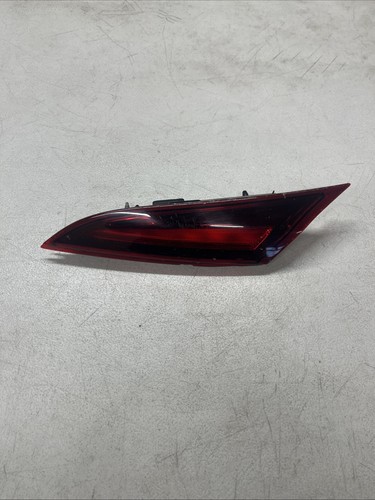 Vauxhall insignia rear light - vauxhall,