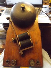VINTAGE ELECTRIC DOOR BELL