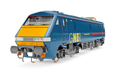 Hornby R3893 GNER Class 91 Bo-Bo Loco No.91117 "CANCER RESEARCH UK"  DCC Ready